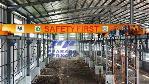 Pabrikasi Hoist Crane Lampung: Spesialis Alat Angkat Industri Tanjung Bintang