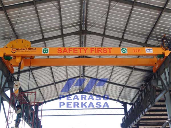 Fabrikasi Overhead Crane Double Girder Kapasitas 10 Ton